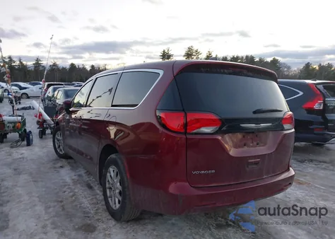 2023 Chrysler Voyager Lx из США, поврежденный, VIN 2C4RC1CG1PR613581